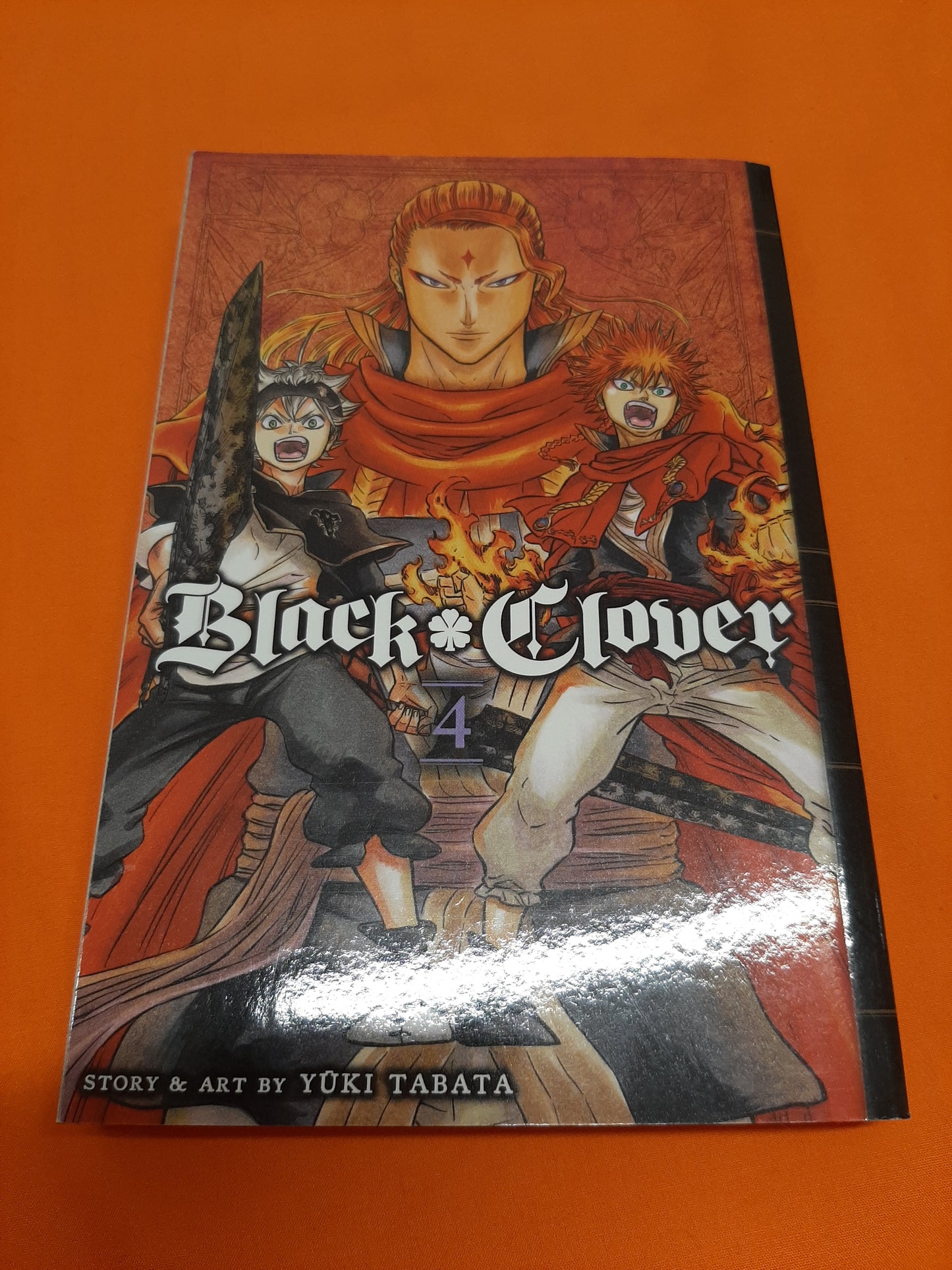 Black Clover (Volume 4)